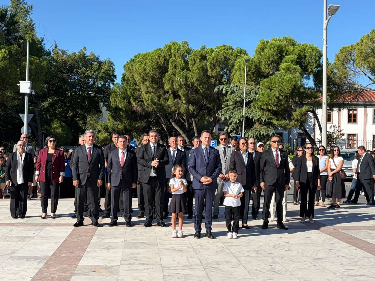 Muğla’da İlköğretim Haftası İçin Çelenk Sunuldu 3